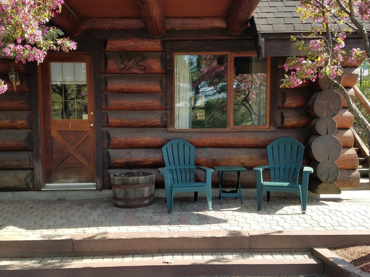 Nootka Lodge Woodsville Εξωτερικό φωτογραφία
